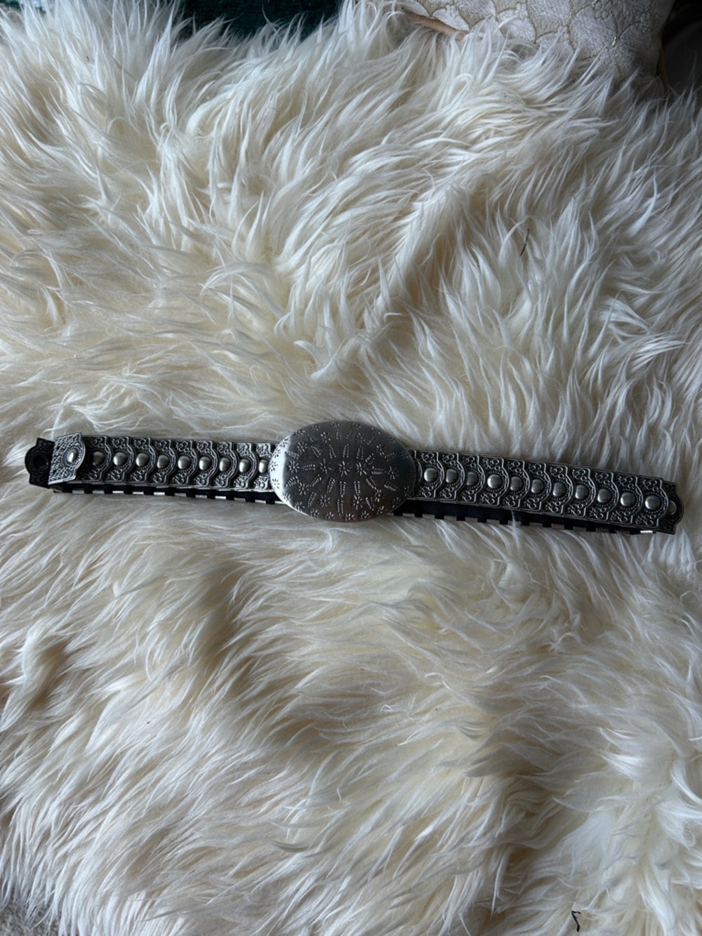 Silver metal stretchable belt